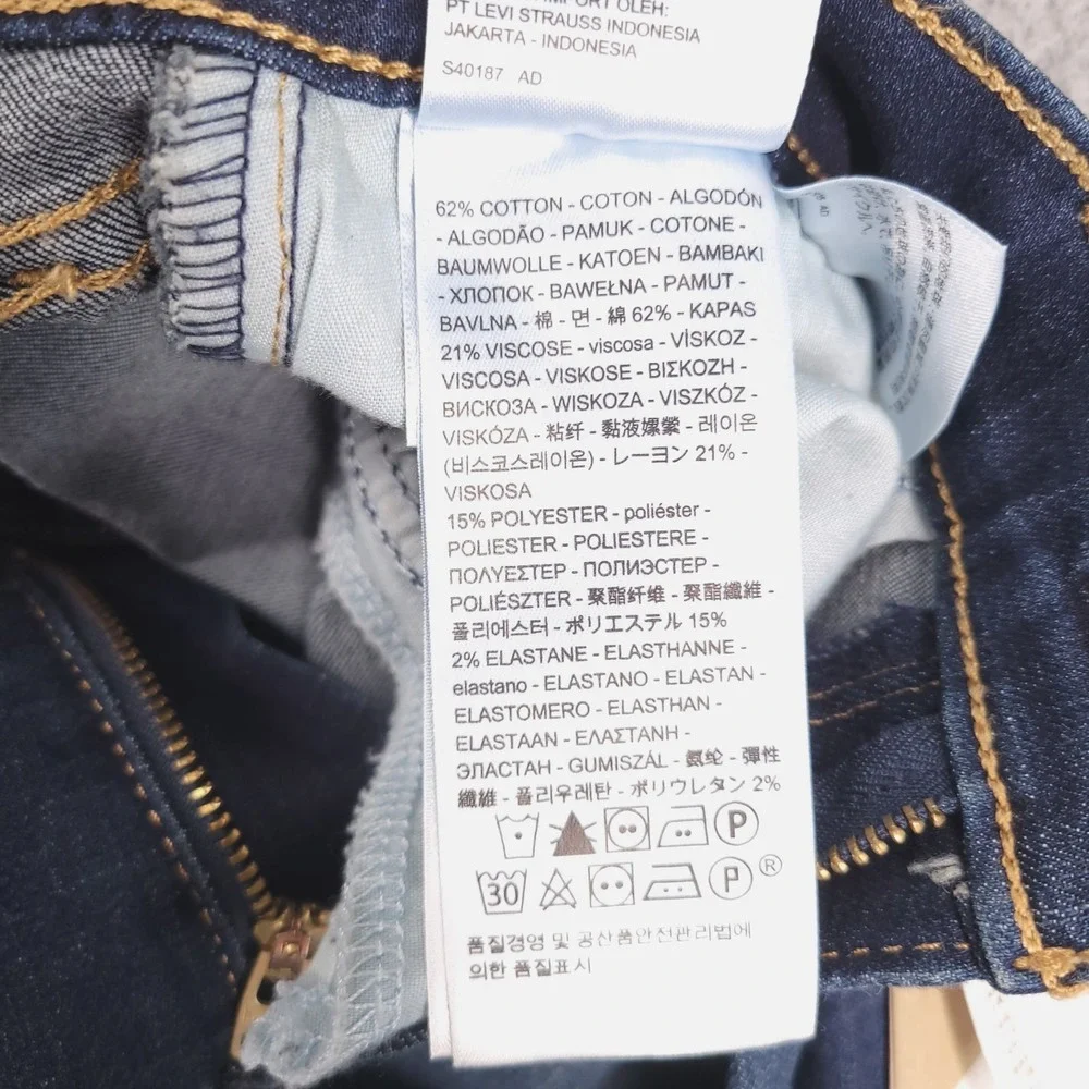 LEVIS 710 Jeans Size 28L 6 Long Super Skinny Mid Rise Dark Wash Denim NEW